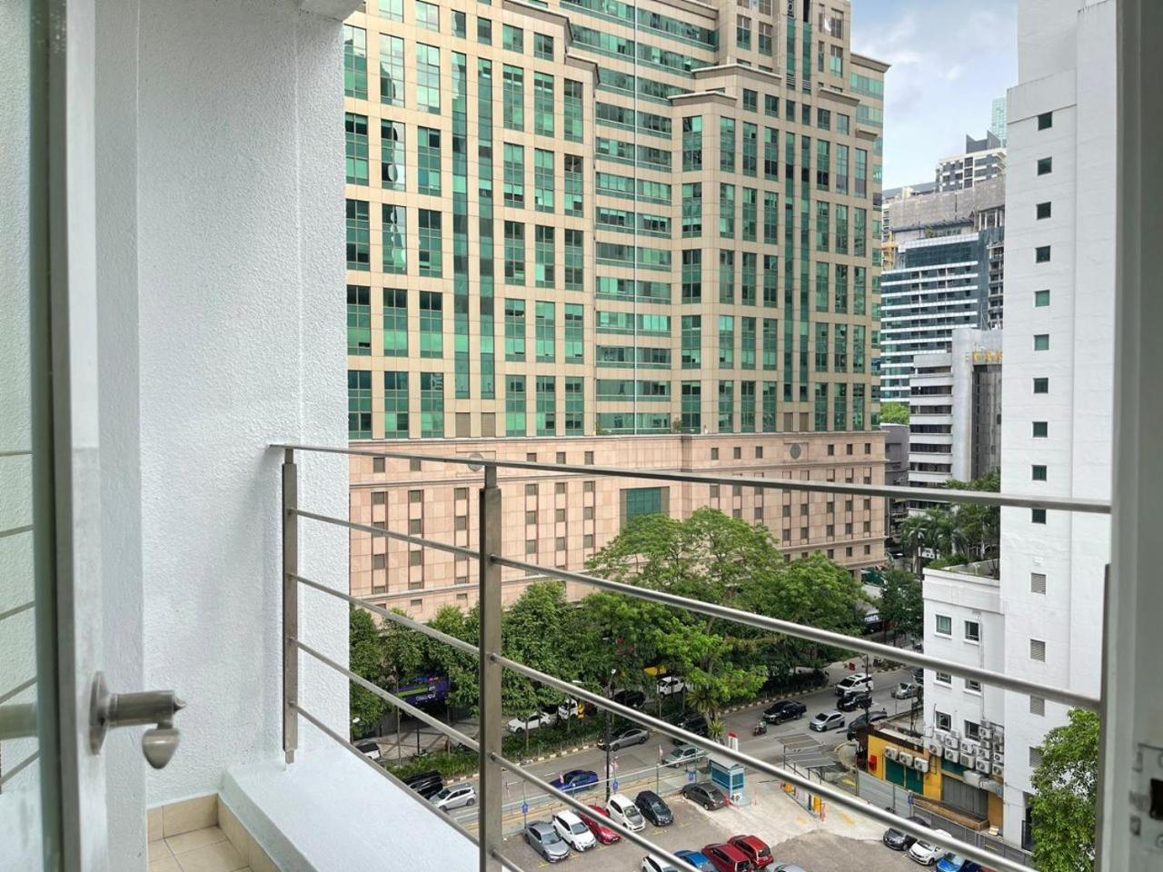 Pangsapuri Parkview Service By Bonjour